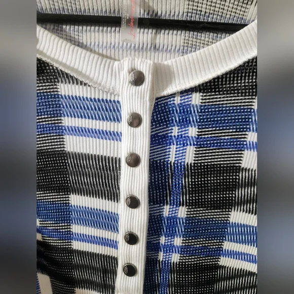 NWOT FP Movement Rally Printed Layer - Picture 6 of 7